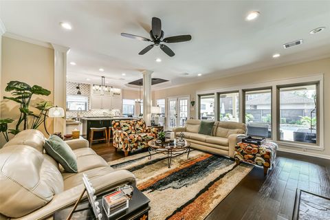 Tiny photo for 1719 Fairoaks Street, El Lago, TX 77586 (MLS # 23832021)