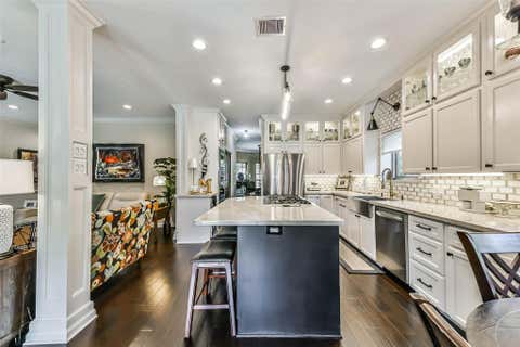 Tiny photo for 1719 Fairoaks Street, El Lago, TX 77586 (MLS # 23832021)