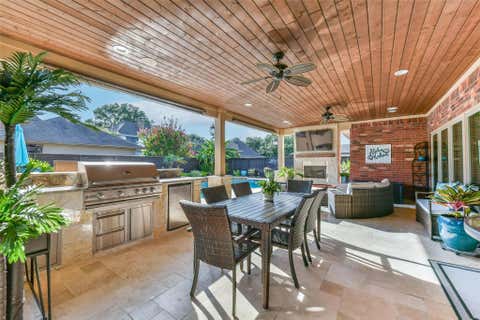 Tiny photo for 1719 Fairoaks Street, El Lago, TX 77586 (MLS # 23832021)