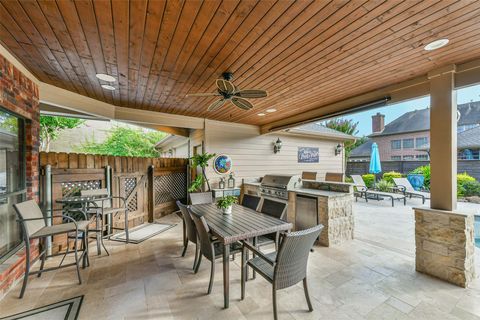 Tiny photo for 1719 Fairoaks Street, El Lago, TX 77586 (MLS # 23832021)