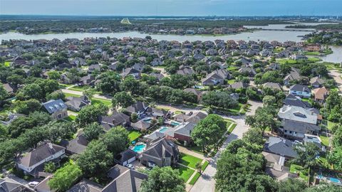 Tiny photo for 1719 Fairoaks Street, El Lago, TX 77586 (MLS # 23832021)