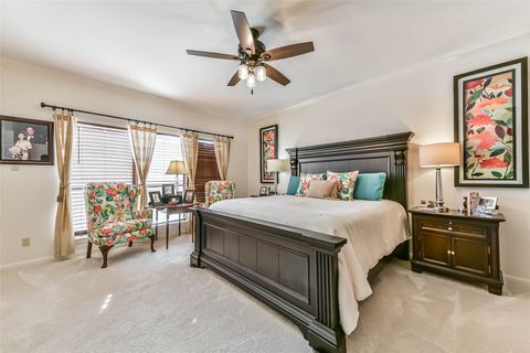 Tiny photo for 1719 Fairoaks Street, El Lago, TX 77586 (MLS # 23832021)