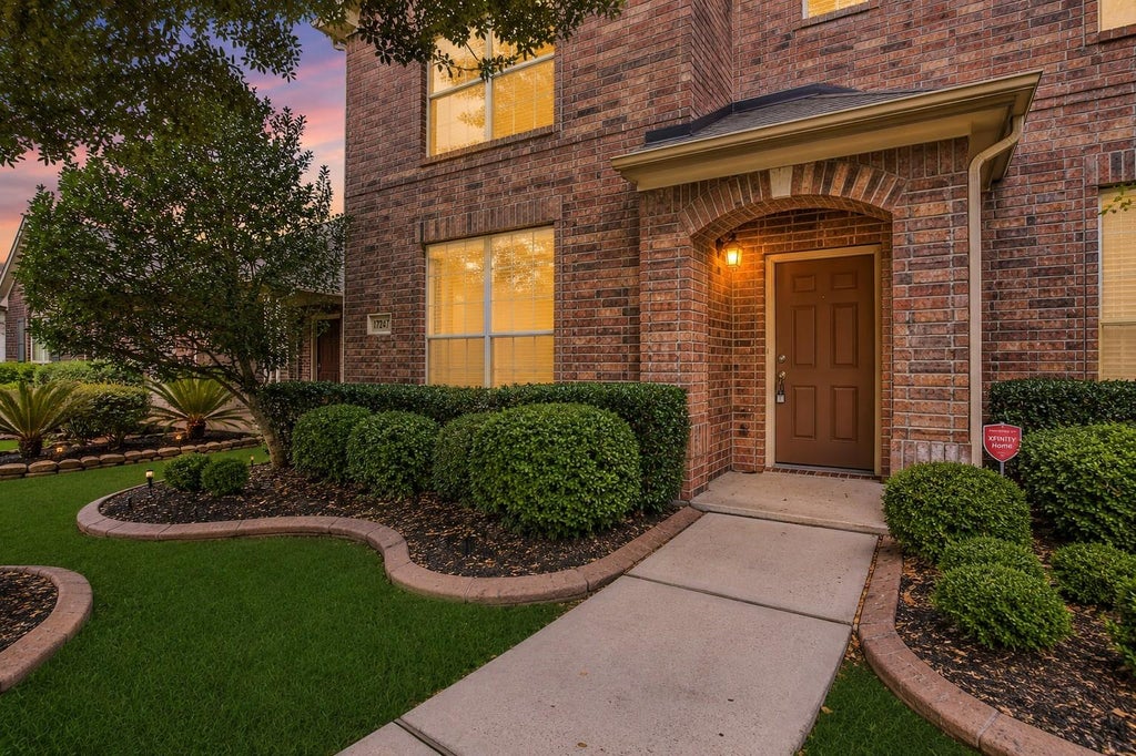 Photo of 17247 Mitchell Pass Lane, Humble, TX 77346 (MLS # 45635568)