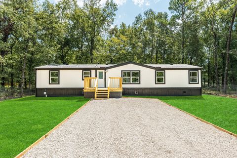 Photo of 266 Ithica, Livingston, TX 77351 (MLS # 16665766)