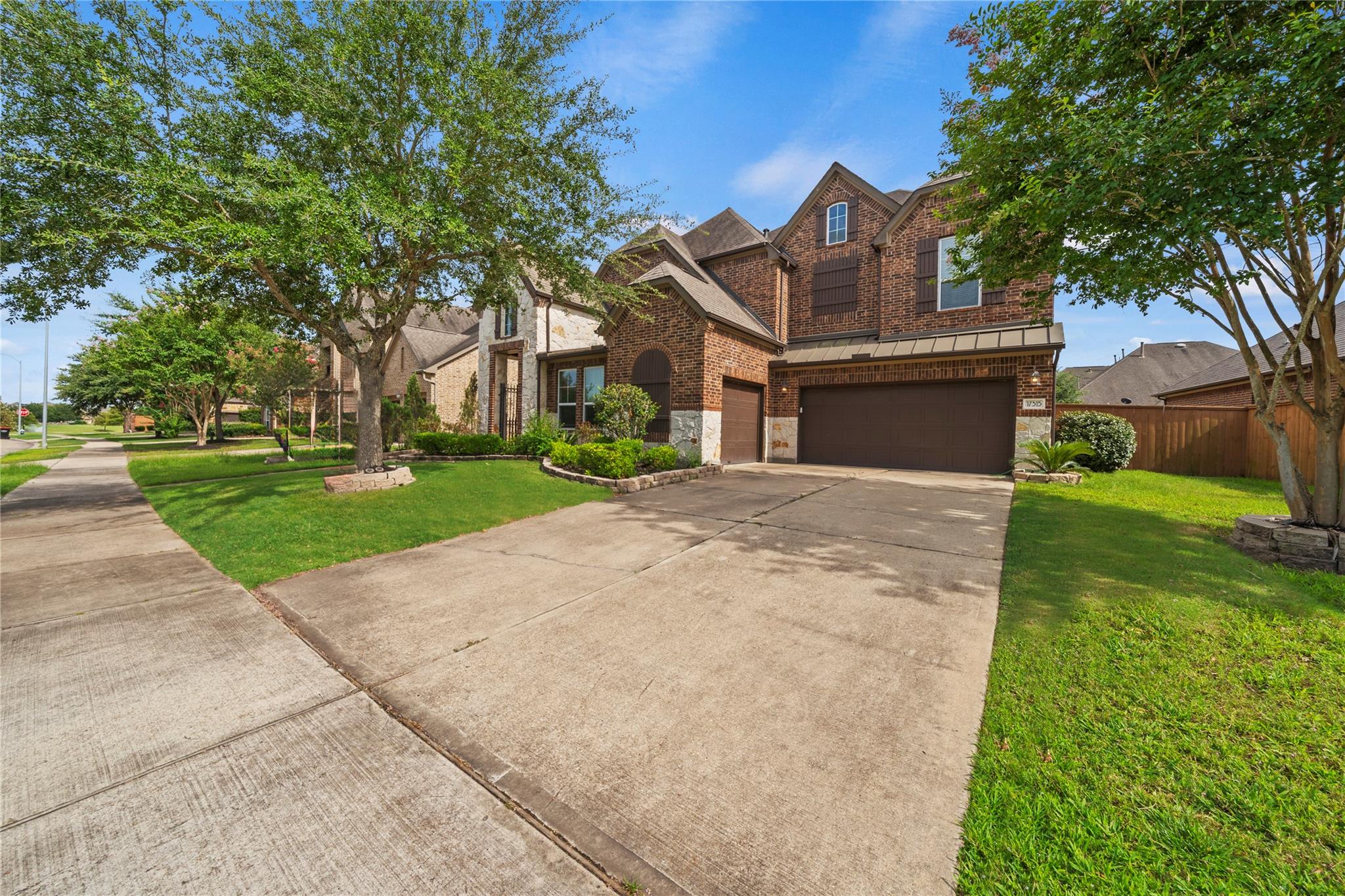 17315 Tomintoul Path