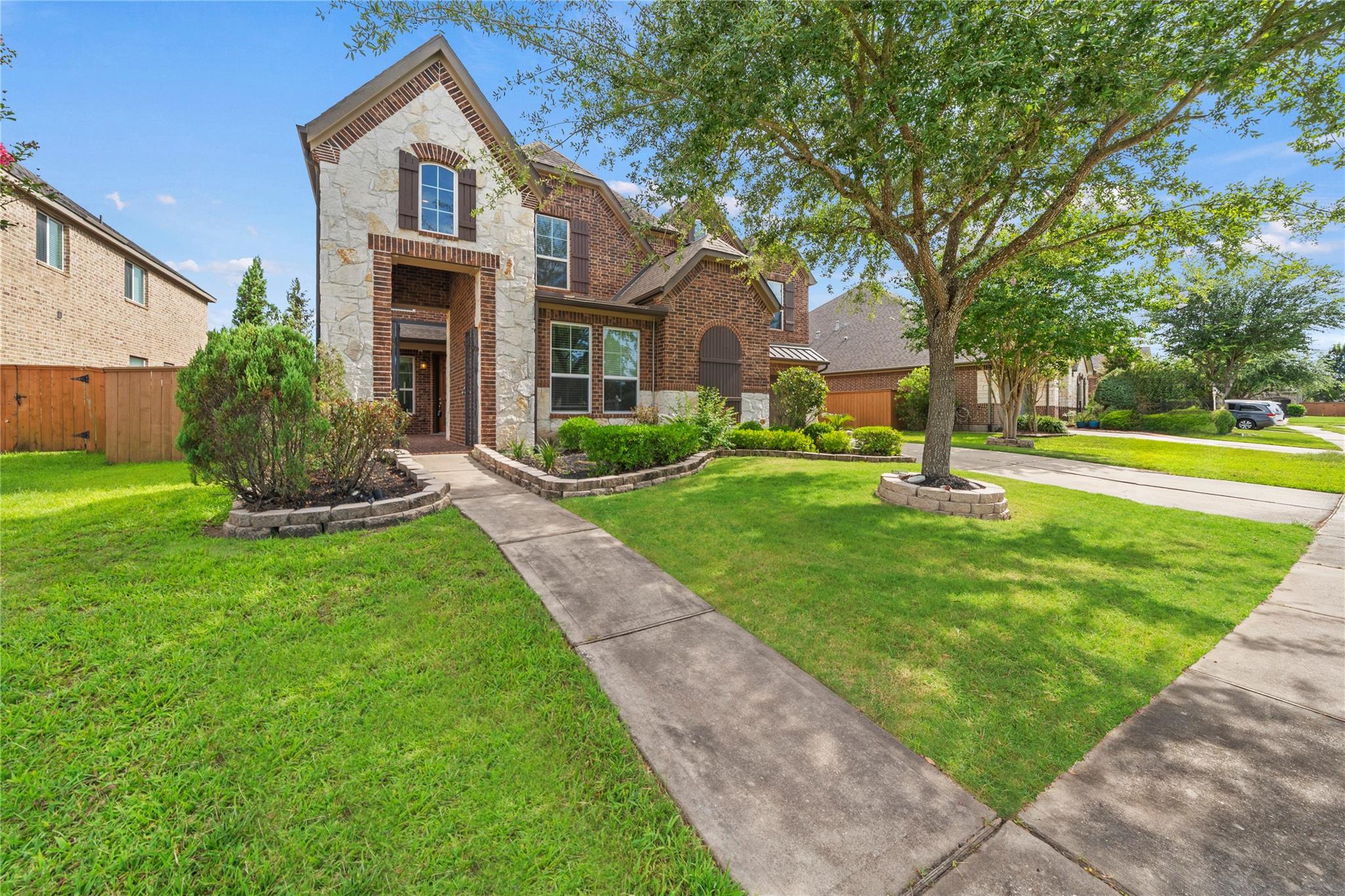 17315 Tomintoul Path