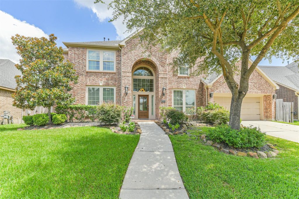 Photo of 13519 Brant Grove Lane, Houston, TX 77044 (MLS # 81310861)