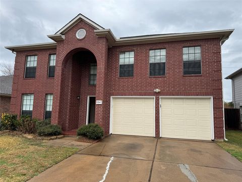 Photo of 9347 Eaglewood Spring Drive, Houston, TX 77083 (MLS # 89203669)