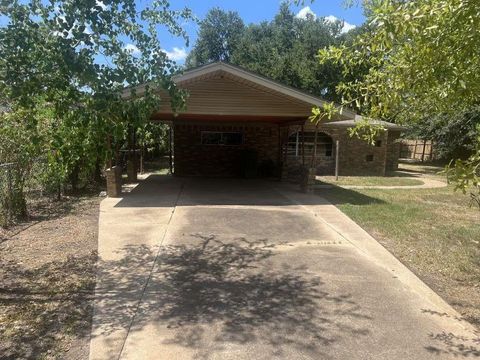 Photo of 362 County Road 857, Buna, TX 77612 (MLS # 32429480)