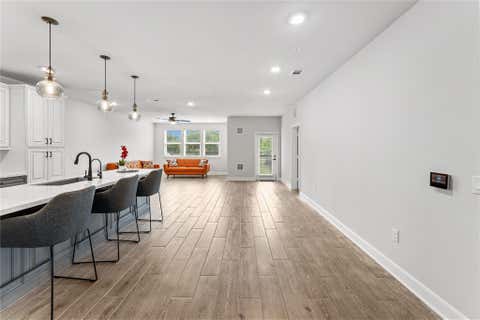 Tiny photo for 6804 Westview Drive #3103, Houston, TX 77055 (MLS # 56044985)