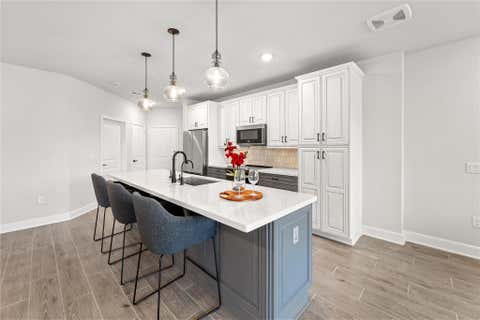 Tiny photo for 6804 Westview Drive #3103, Houston, TX 77055 (MLS # 56044985)