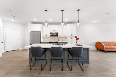 Tiny photo for 6804 Westview Drive #3103, Houston, TX 77055 (MLS # 56044985)