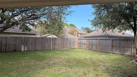 Tiny photo for 10310 Hedge Way Drive, Houston, TX 77065 (MLS # 54046337)