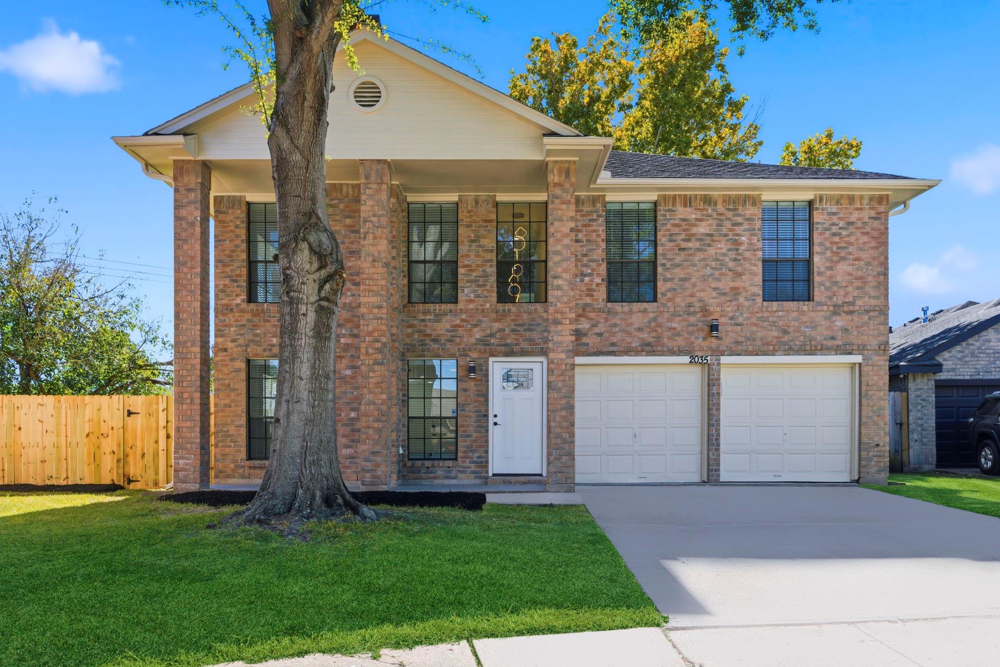 2035 Wildwood Ridge Dr