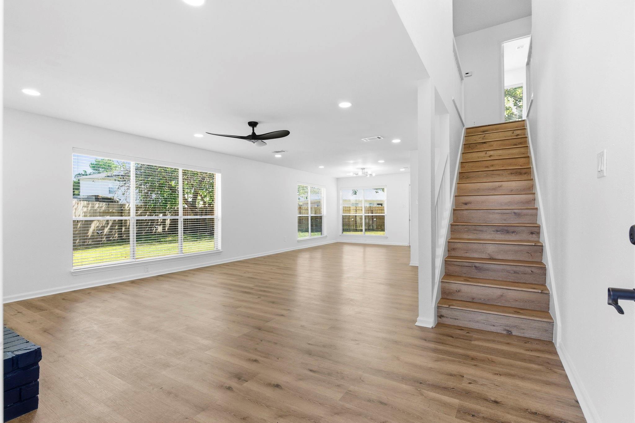 2035 Wildwood Ridge Dr