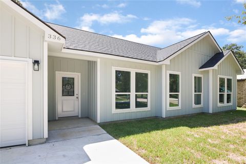 Photo of 336 Autumn Lane, Livingston, TX 77351 (MLS # 87540392)