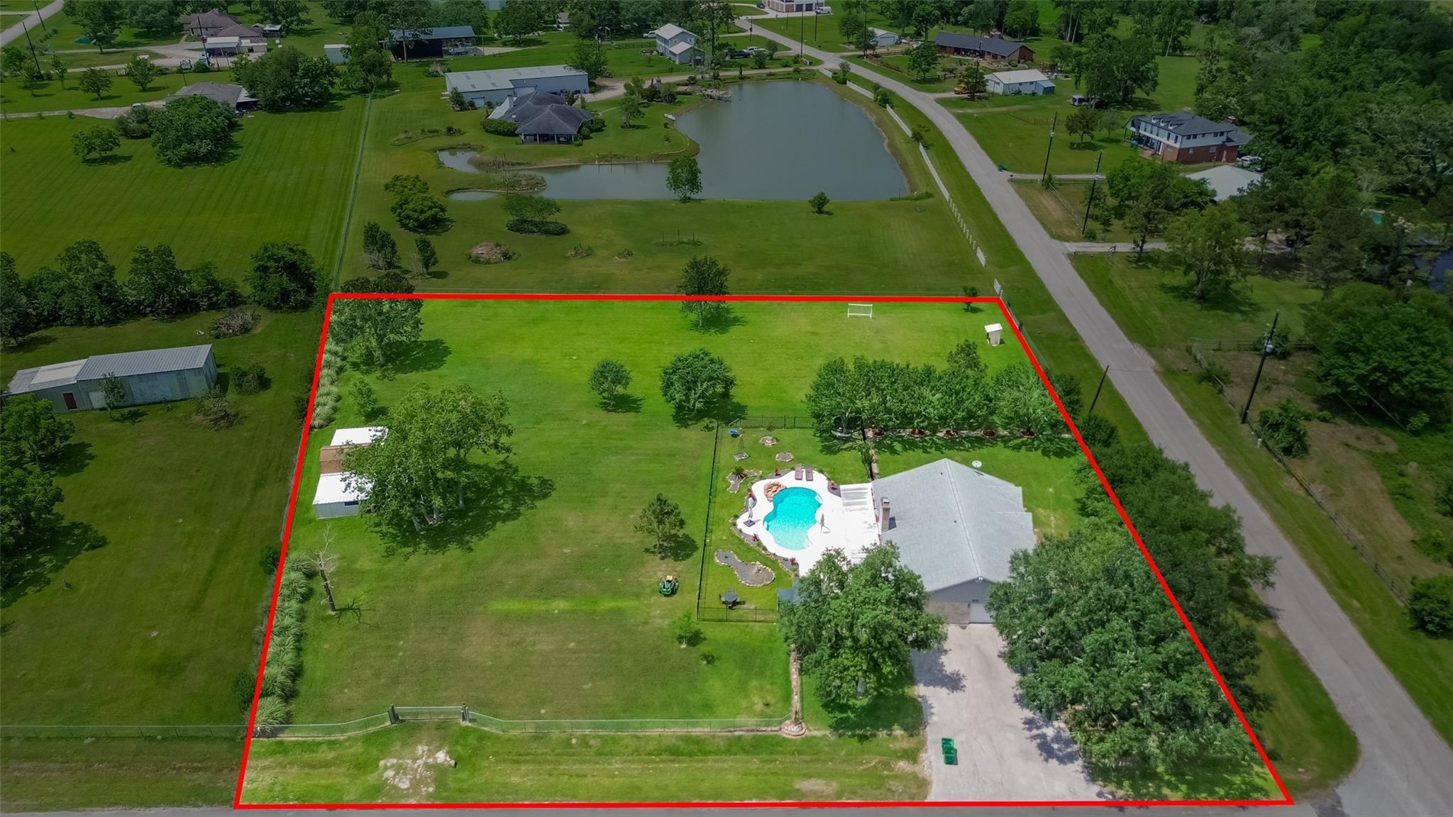 9526 Sandy Lane