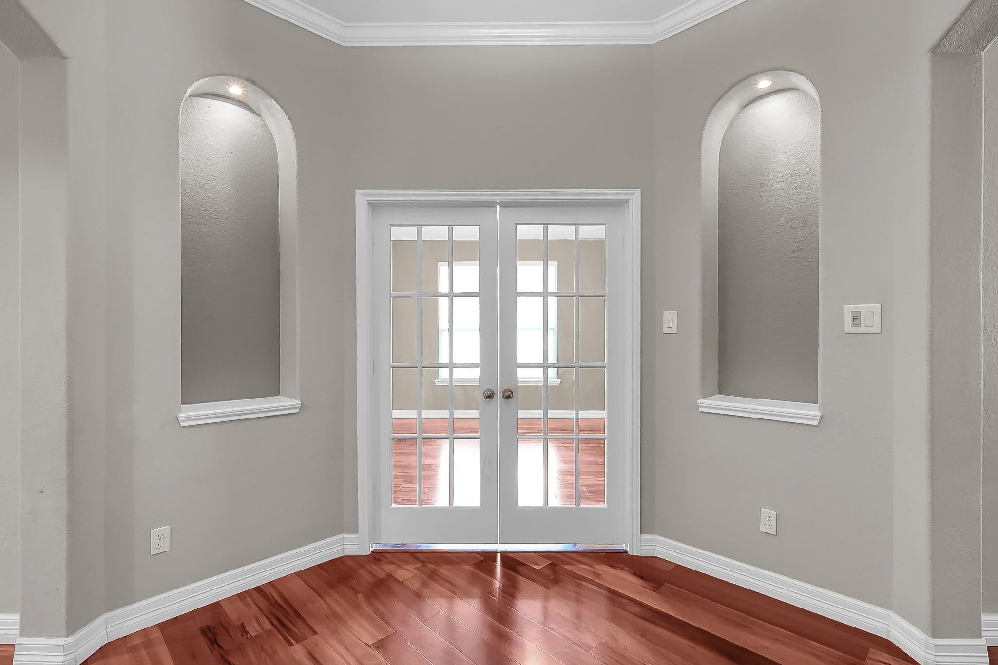 10 Windsinger Court