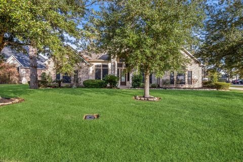 Photo of 12510 Mystery Lane, Mont Belvieu, TX 77523 (MLS # 28804164)