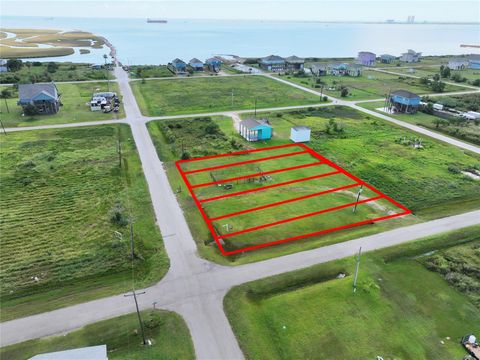 Photo of 915 17th Street, Port Bolivar, TX 77650 (MLS # 34306660)