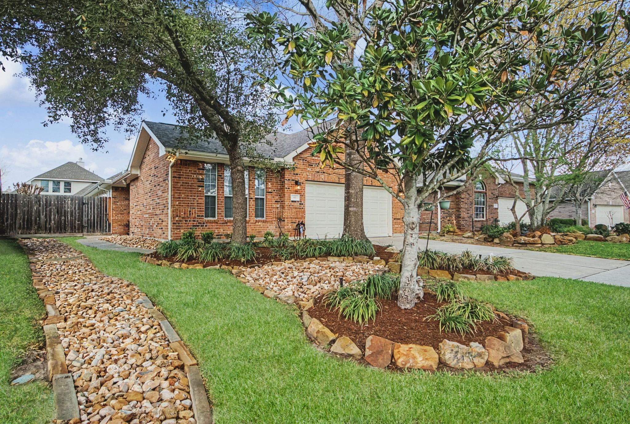 46 S Dylanshire Circle