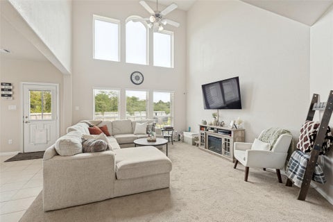 Photo of 337 Burgundy Drive, Alvin, TX 77511 (MLS # 9896385)