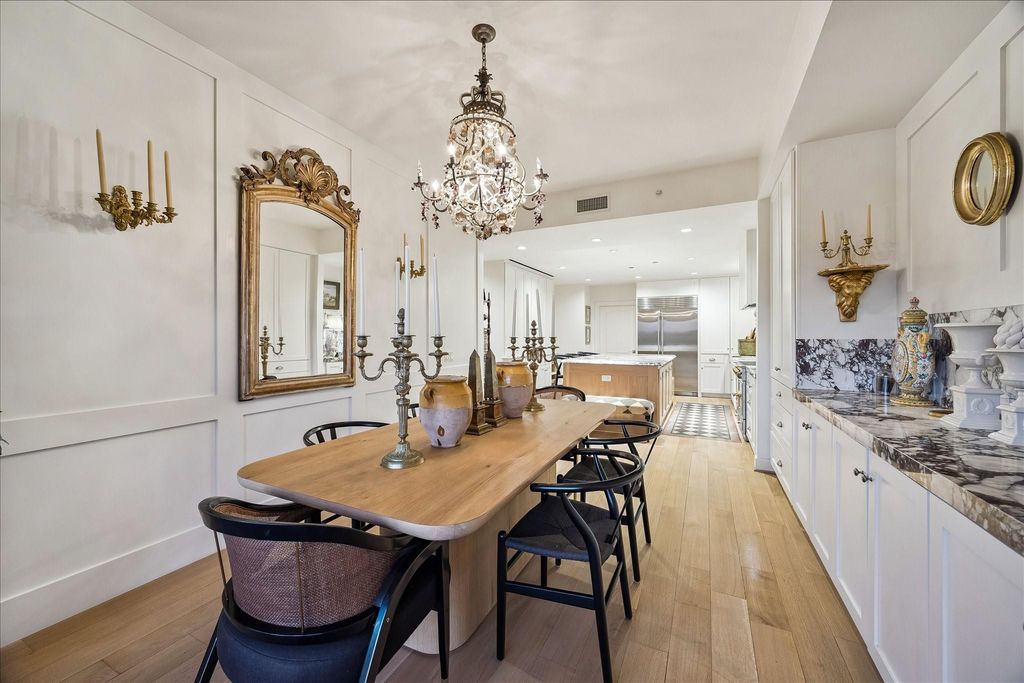 Photo of 1000 Uptown Park Boulevard #101, Houston, TX 77056 (MLS # 63474568)
