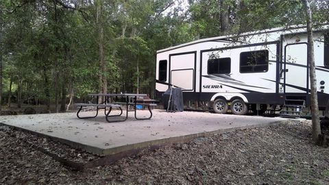 Photo of 61 Shoreline Drive, Cleveland, TX 77327 (MLS # 46292878)