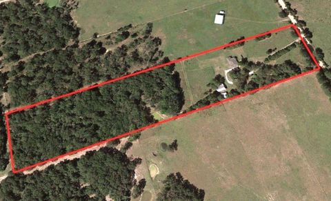 Photo of 8954 County Road 353, Gause, TX 77857 (MLS # 26373642) Photo of 8954 County Road 353, Gause, TX 77857 (MLS # 26373642)