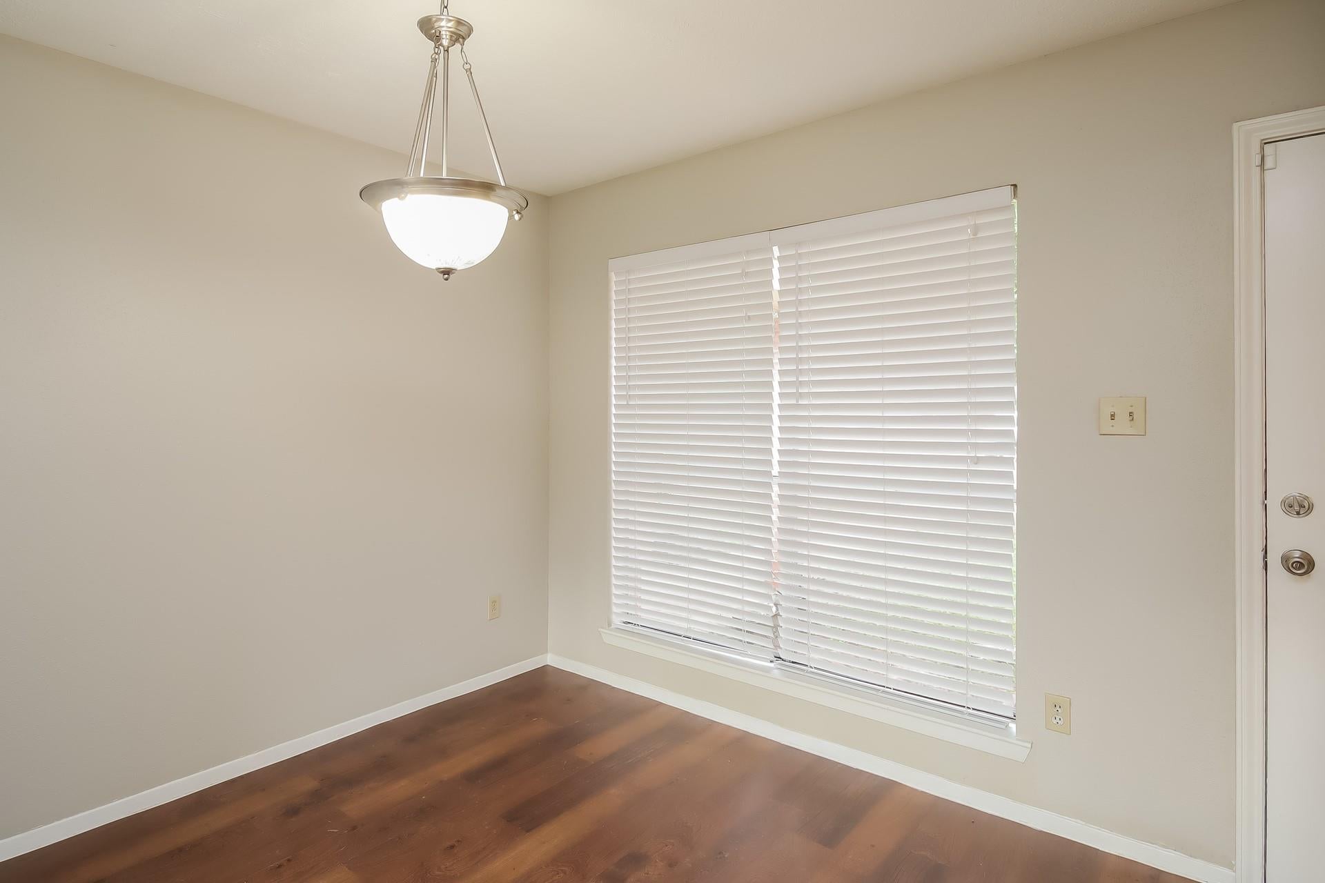 2710 Village Court