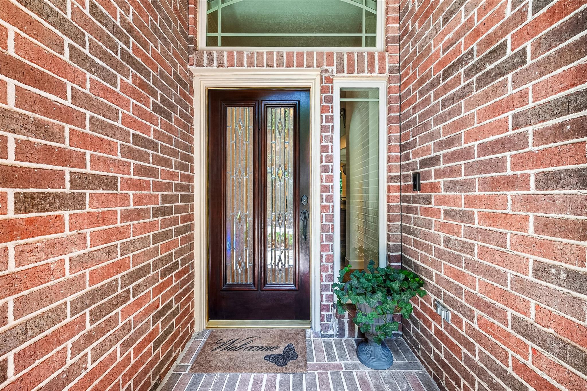 1223 Parkhaven Lane