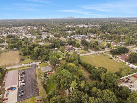 Tiny photo for 5815 Mohawk Street, Houston, TX 77016 (MLS # 74126398)