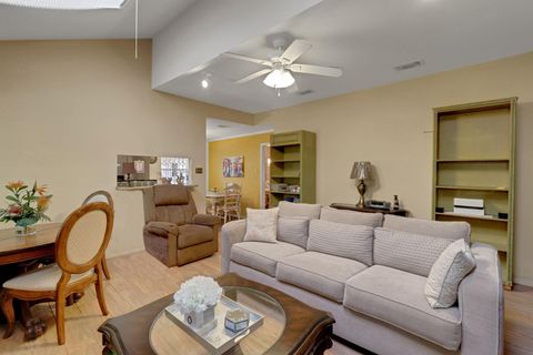 Tiny photo for 5815 Mohawk Street, Houston, TX 77016 (MLS # 74126398)