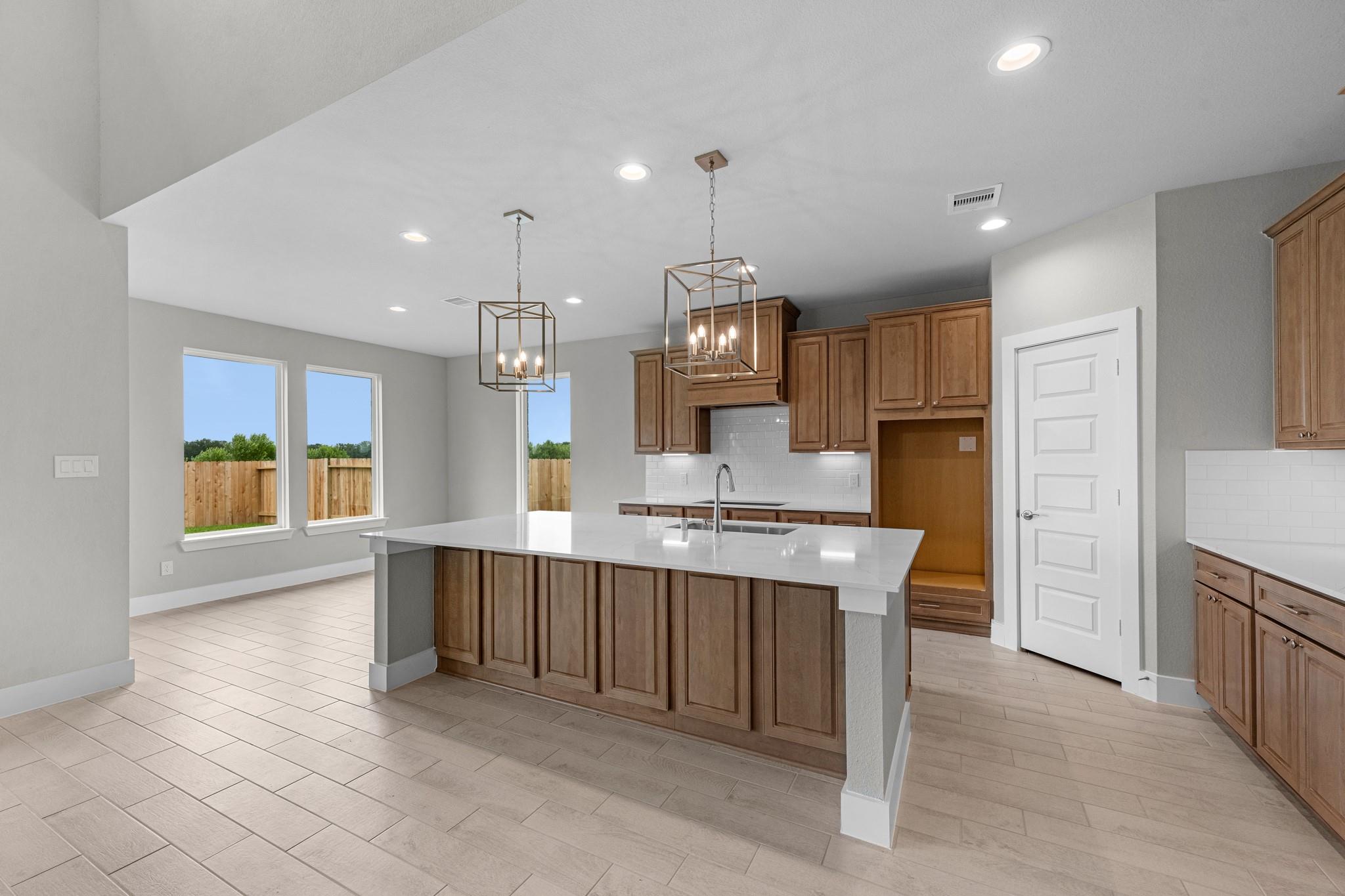 3410 Everglade Lane
