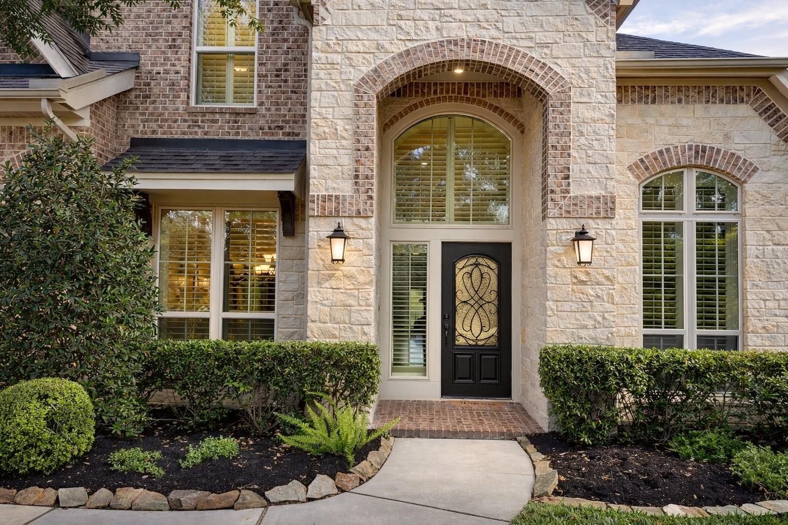 27838 Colonial Point Drive