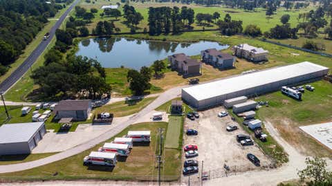 Photo of 1735 State Highway 75 N, Huntsville, TX 77320 (MLS # 74998076)