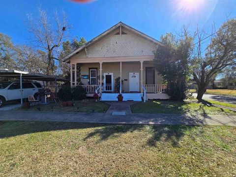 899 Cartwright Street Beaumont TX 77701