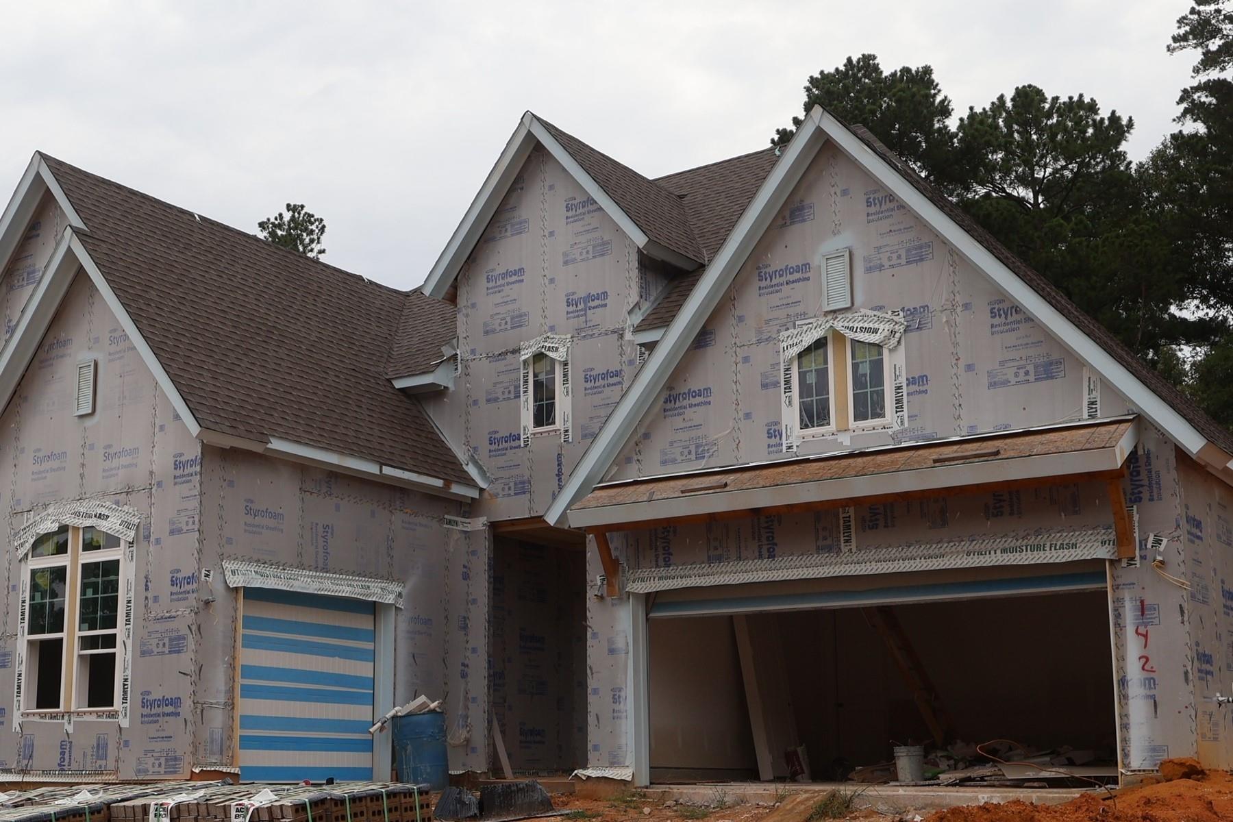 142 Hickory Forest Court