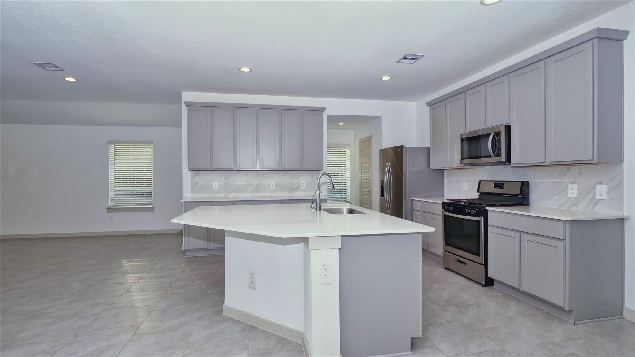 28915 Yachting Point Lane