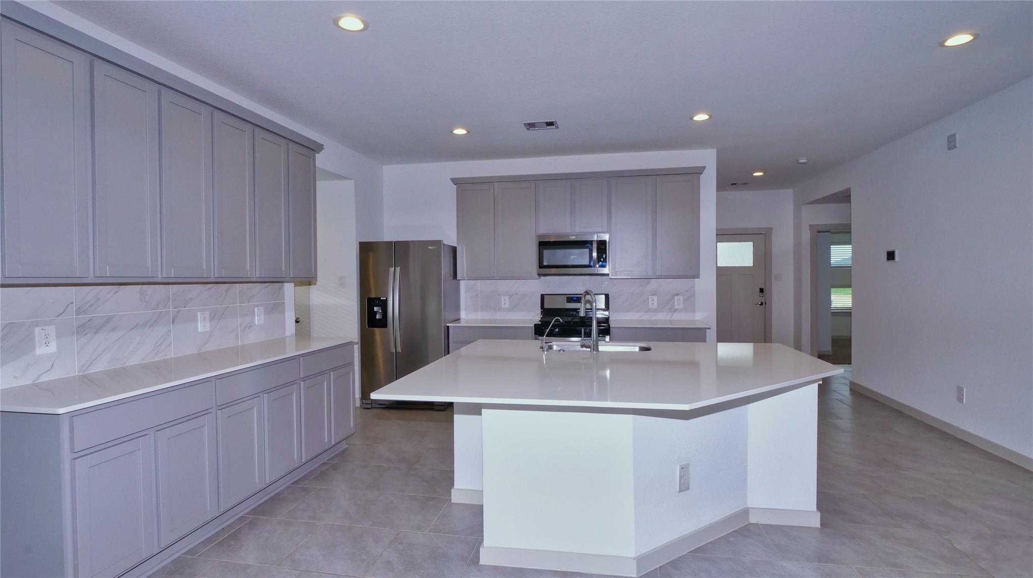 28915 Yachting Point Lane