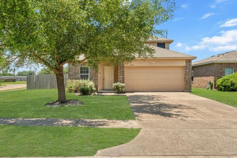 Photo of 6903 Silver Trace Court, Katy, TX 77449 (MLS # 82971972)
