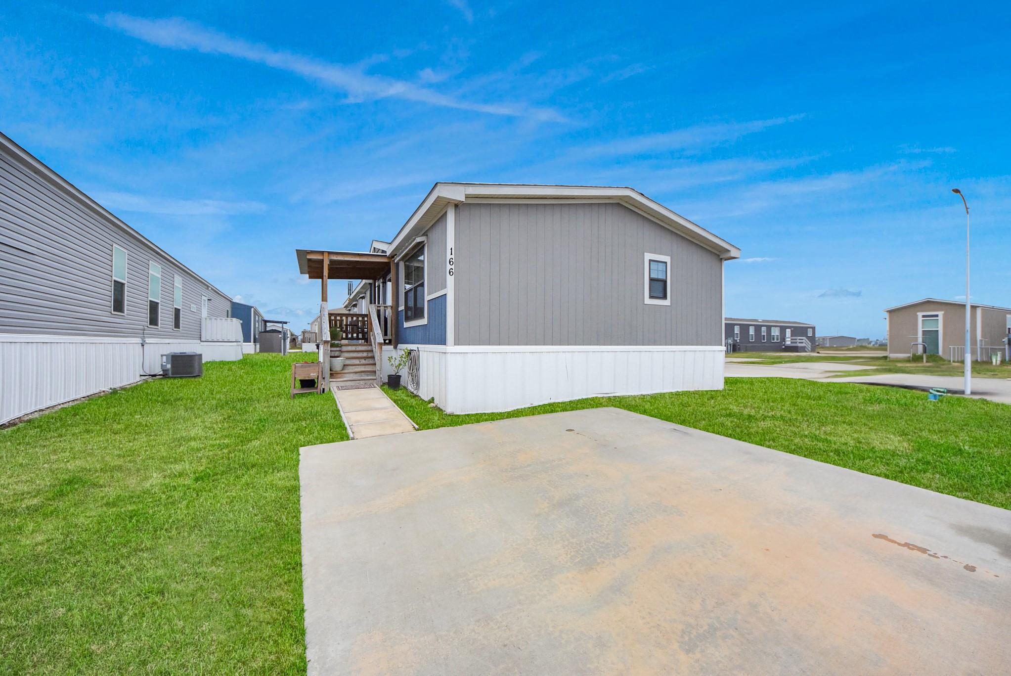 4343 Katy Hockley Rd 166