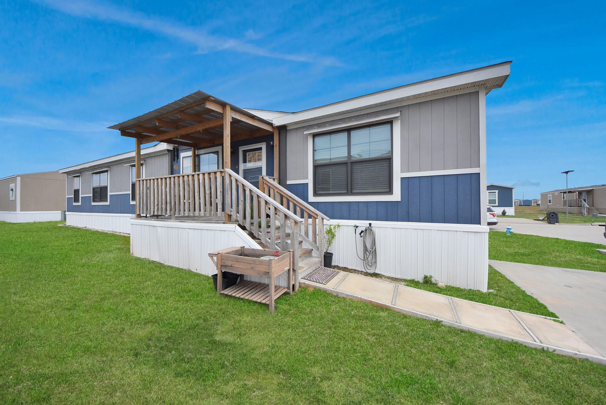 4343 Katy Hockley Rd 166
