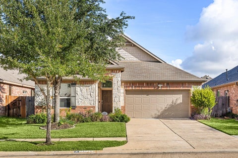 Homes For Sale - 24114 Buffalo Cove Lane<br/> Katy, TX 77493