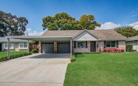Photo of 2809 Spa Drive, Deer Park, TX 77536 (MLS # 18983666)