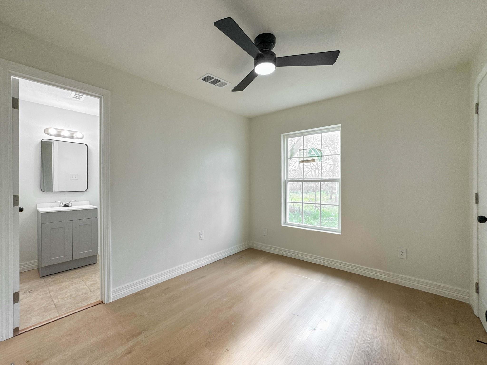411 Avenue A 1