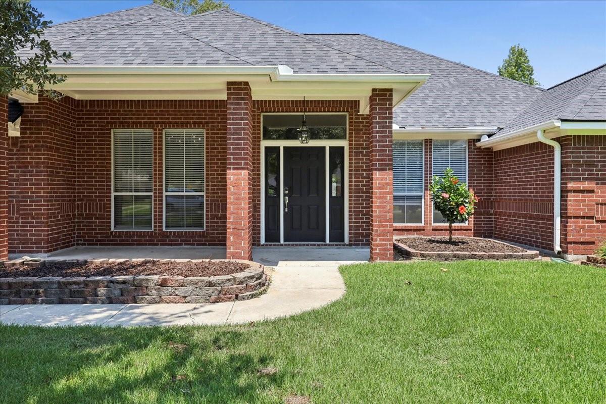 1204 Dawnwood