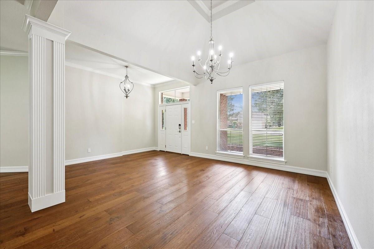 1204 Dawnwood