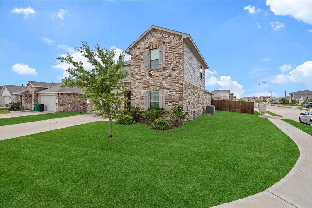 Photo of 21023 Belmont Village Way, Katy, TX 77449 (MLS # 42330416)