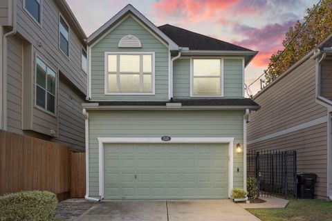 Photo of 1315 Bingham Street, Houston, TX 77007 (MLS # 39409137)